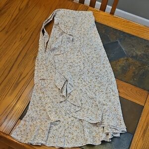 Floral Cream Wrap Skirt